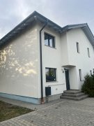 Case înșiruite cu 4 camere, grădină privată și 2 locuri de parcare - 6