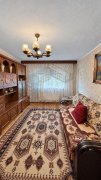 Apartament cu 3 camere, decomandat, centrala,etaj intermediar, Lipovei