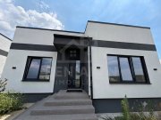 Casa-3 Dormitore-3 bai-Teren 300mp-Damila str Ficusului-La cheie