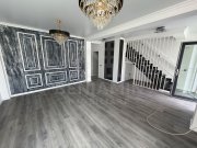 Casa 3 dormitoare-3 bai-Bariera Valcii-Moderna-toate utilitatile - 2
