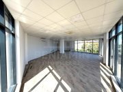 Spatiu comercial pe Bulevardul Decebal - Rovine - Helmat 121mp - 2
