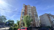 Apartament-Spatiu comercial parter 2 camere -intrare din strada 60mp - 4