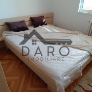 Oferim  in chirie apartament cu trei camere Dambul Pietros - 5