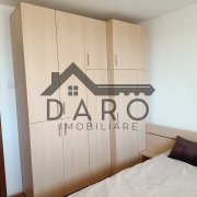 Oferim  in chirie apartament cu trei camere Dambul Pietros - 6