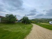 De vânzare | Casă tradițională pe deal + teren 2.470 mp | Sat Burzuc | - 3