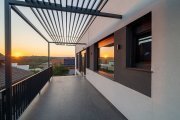 Vilă nouă design mediteranean, proiect deosebit și panoramă- 285.000 E - 9