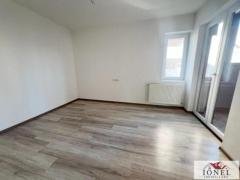 Apartament trei camere Sebes, etaj 1 - 4