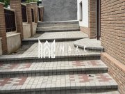 Casă 8 camere | Bujoreni, Vâlcea | 360 mp, teren 1000 mp