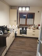 Apartament 3 camere | Etaj 2 | Balcon | Calea Cisnadiei - 2