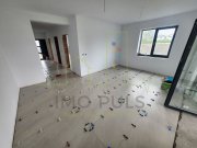 Duplex. Mosnita veche. 350 mp Teren. 4 Camere