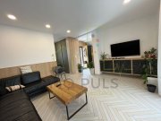 Apartament pe 3 nivele. Terasa 30 mp. 2 Balcoane. 2 Bai. Gradina