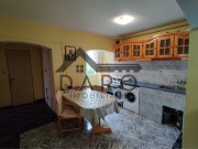 Inchiriez apartament cu 3 camere