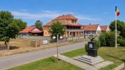 Teren intravilan de vânzare – Doba