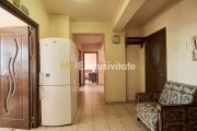 Vand/Schimb Apartament 3 camere ultracentral cu Apartament 2 camere+diferenta