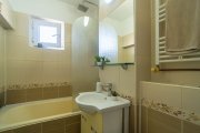 Apartament 5 camere Vlaicu – Renovat, 2 băi, centrală proprie - 5