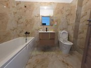 Apartament la parter cu balcon. Bucatarie separata. Loc de parcare - 3