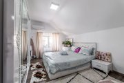 Apartament de închiriat cu 2 dormitoare, parcare inclusă, bloc nou