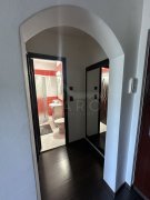 Garsonieră modernă de închiriat – zonă liniștită, mobilată și utilată - 9