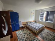 Apartament cu curte. Teren 636 mp. - 4