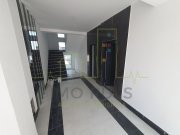 Model mare. Gradina proprie. Finisat modern. Clima - 9