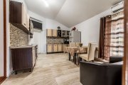 PRET NOU! Casa 6 camere - teren 558 mp - Centrul Aradului - COMISION 0 - 5