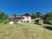 Căsuță autentică românească între două dealuri–colț de liniște  în Botesti, Arge