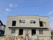 Casă Duplex La Cheie - Finisaje Personalizabile - Teren de 300 mp
