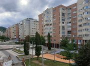 Vanzare 3 camere complet renovat zona pietonala Racadau