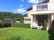 Vilă de lux cu vedere spectaculoasă spre Tâmpa  Green Valley zona Noua