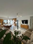 Apartament 3 camere de vânzare | Cisnadie | 2 curți