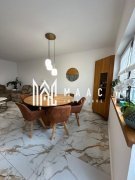 Apartament 3 camere de vânzare | Cisnadie | 2 curți - 3