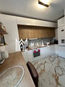 Apartament 3 camere de vânzare | Cisnadie | 2 curți - 4