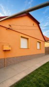 Casă individuală, teren generos de 1.348mp, poziție centrală, Giarmata