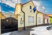 Apartament la cheie cu 2 camere la casa in Parneava Comision 0%