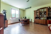 Imobil versatil D+P+E+M | Arteră principală Arad | Curte cu acces auto - 3