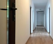 Inchiriere casă complet renovată cu 4 camere  Băneasa, Sector 1 - 3