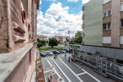 Apartament ultracentral cu 3 camere plus un bonus Comision 0 - 2