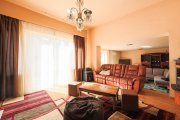 Vilă cu 6 camere în zona rezidențială - Poltura - 2