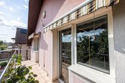 Vilă cu 6 camere în zona rezidențială - Poltura - 6