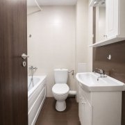 Apartament cu 2 camere la mansardă, complet mobilat și utilat - 4
