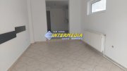 Spatiu comercial 30 mp de inchiriat in Alba Iulia Zona CETATE finisat si iber - 2