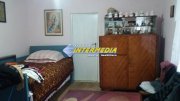Casa 6 camere si 3000 mp teren de vanzare in Ciugud