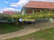 OKAZIE! Casa in Cricau 3 Camere 1300 mp. Curte Teren Fantana Utilitati Asfalt
