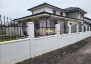 Casa noua de vanzare 4 camere in Alba Iulia zona foarte buna - 2