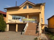 Casa deosebita  D+P+E de vanzare CETATE cu 900 mp. teren