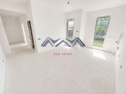 Apartament 2 camere + curte 110 mp Otopeni central