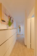 Apartament 3 camere, ultracentral, Oradea. 287 000 E. Comision 0 - 7