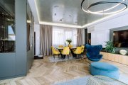Penthouse 4 camere, ultracentral, Oradea. 800 000 E. Comision 0 - 10