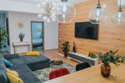 3 camere, ultracentral, Oradea. 235 000 E. Comision 0