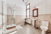 Bijuterie arhitecturală cu istorie. Confort modern, Ultracentral. - 9